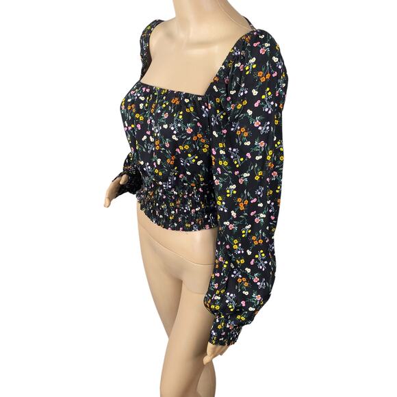Revolve AFRM Soph Black Ditsy Floral Smocked Peasant Crop Top SZ S - Picture 6 of 14